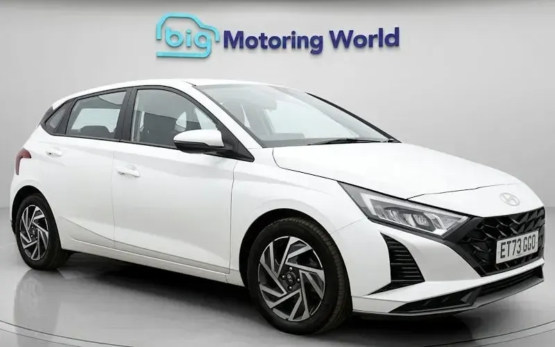 Used Hyundai i20 Advanced 101 HP (74 kW) 2024 Hatchback