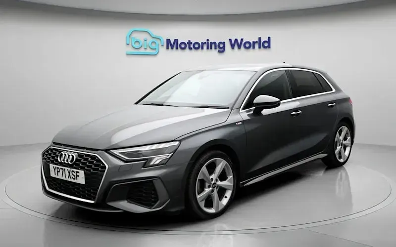 Second-hand Audi A3 Sportback S-Line 150 CP (110 kW) 2024 Hatchback