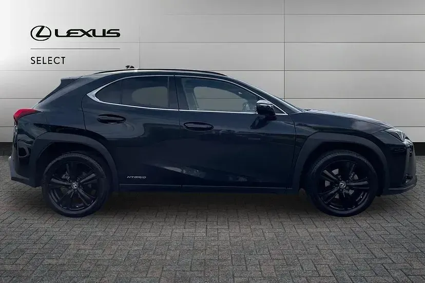 Used Lexus UX Sport Line 181 HP (133 kW) 2021 Graphite black SUV