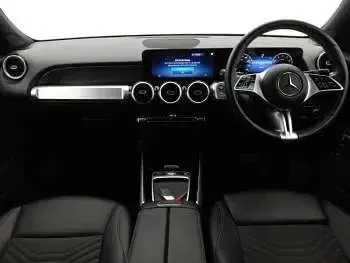 Used Mercedes GLB200 Executive 163 HP (119 kW) 2025 Blue SUV