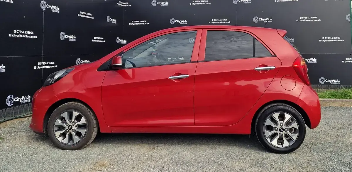 Used Kia Picanto 66 HP (48 kW) 2016 Red Hatchback