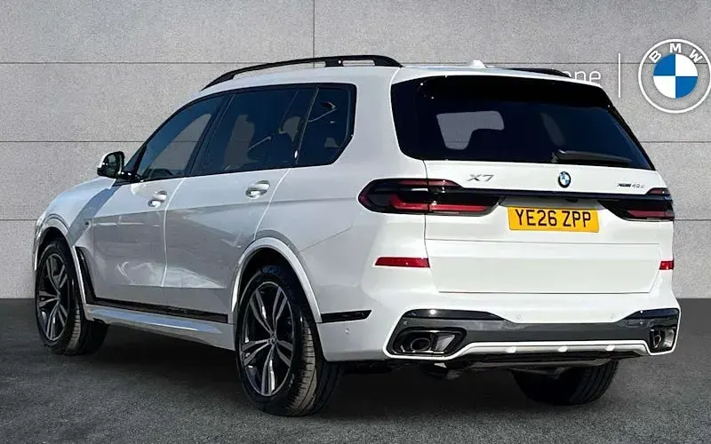 Used BMW X7 M Sport 352 HP (258 kW) 2026 White SUV