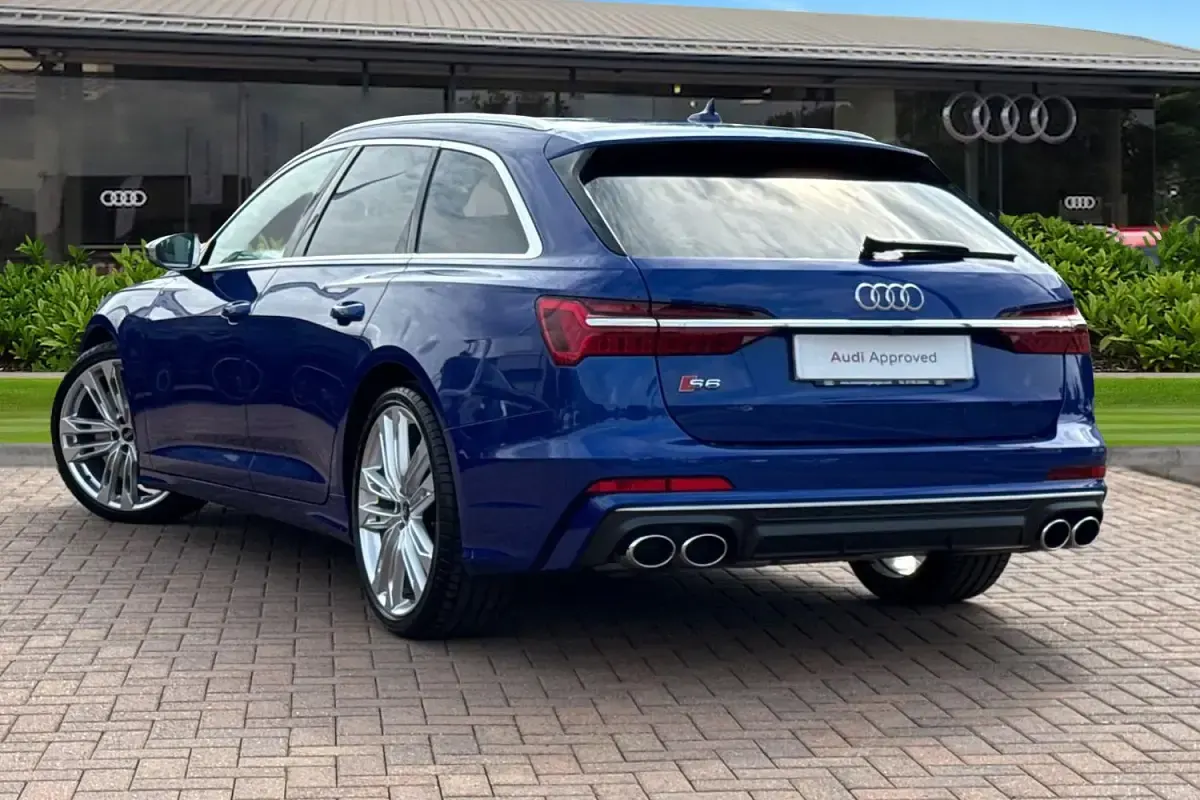 Used Audi S6 Advanced 344 HP (253 kW) 2023 Blue Estate