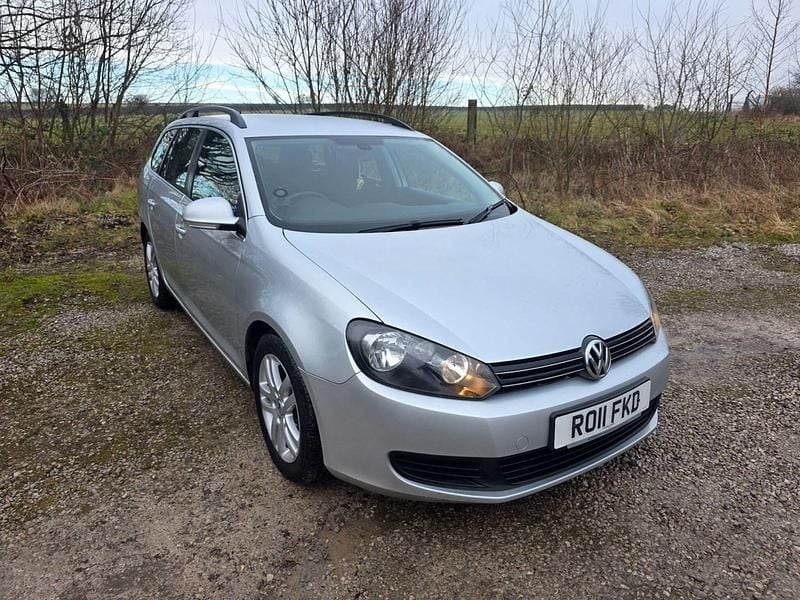 Silver Used 2011 VW Golf SE Estate | £2,995 (Fair price) - Image 1/4