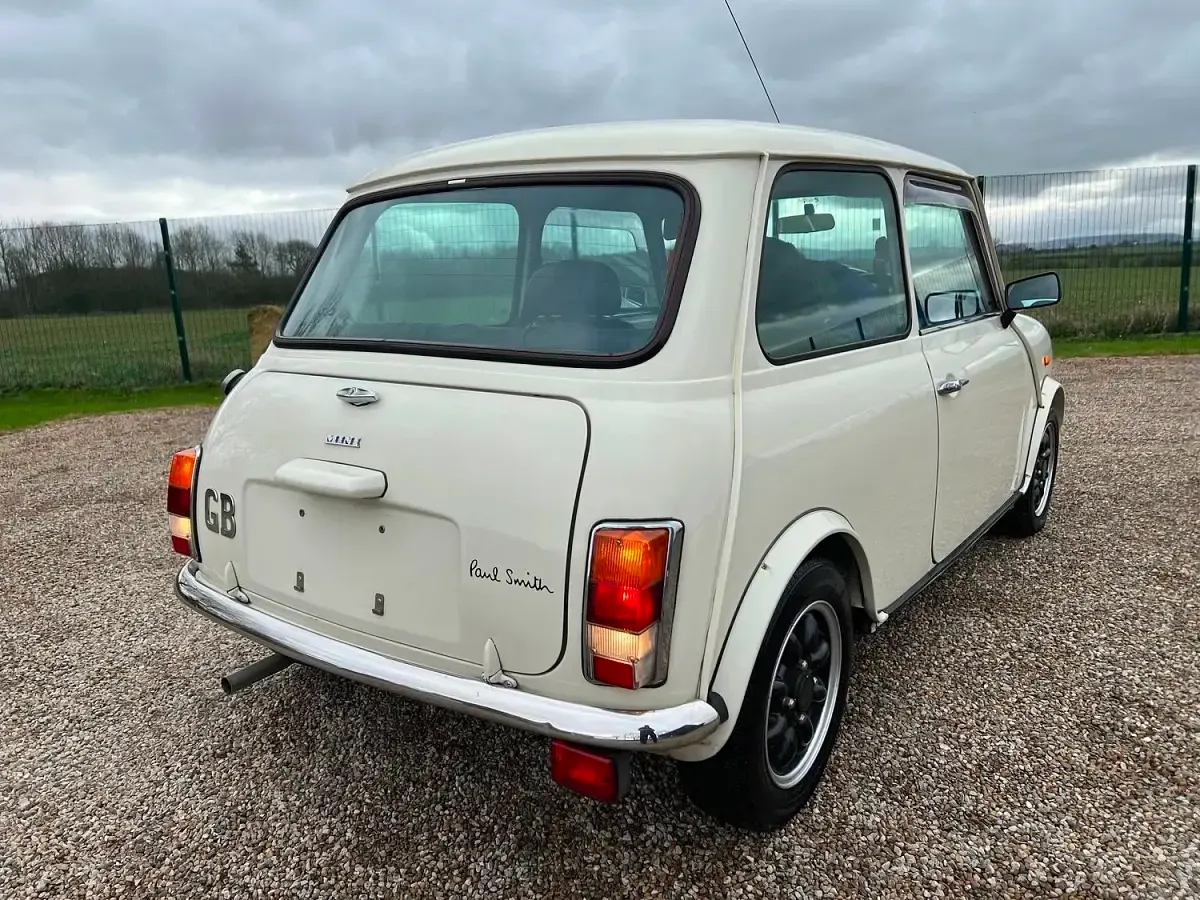 Used Rover Mini 50 HP (36 kW) 1998 White Sedan
