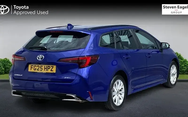 Usado Toyota Corolla 140 CV (102 kW) 2026 Familiar