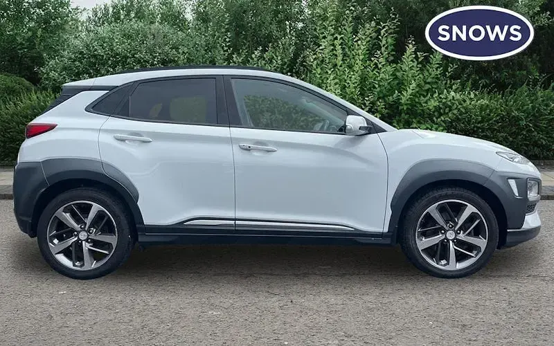 Second-hand Hyundai Kona Premium 177 CP (130 kW) 2020 SUV