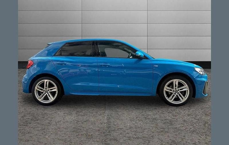 Usado Audi A1 S-Line 147 HP (108 kW) 2020 Azul SUV