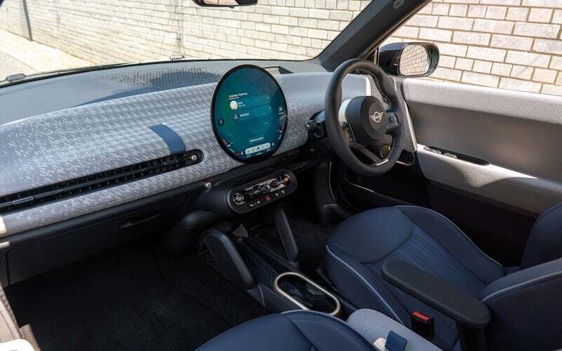 Used Mini Cooper Exclusive 135 kW (184 HP) 2025 Hatchback