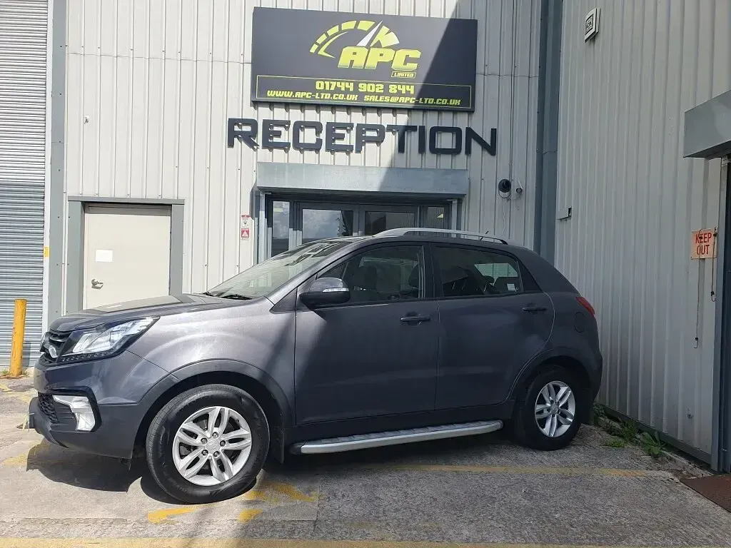 Used SsangYong Korando 178 HP (130 kW) 2018 Grey Estate