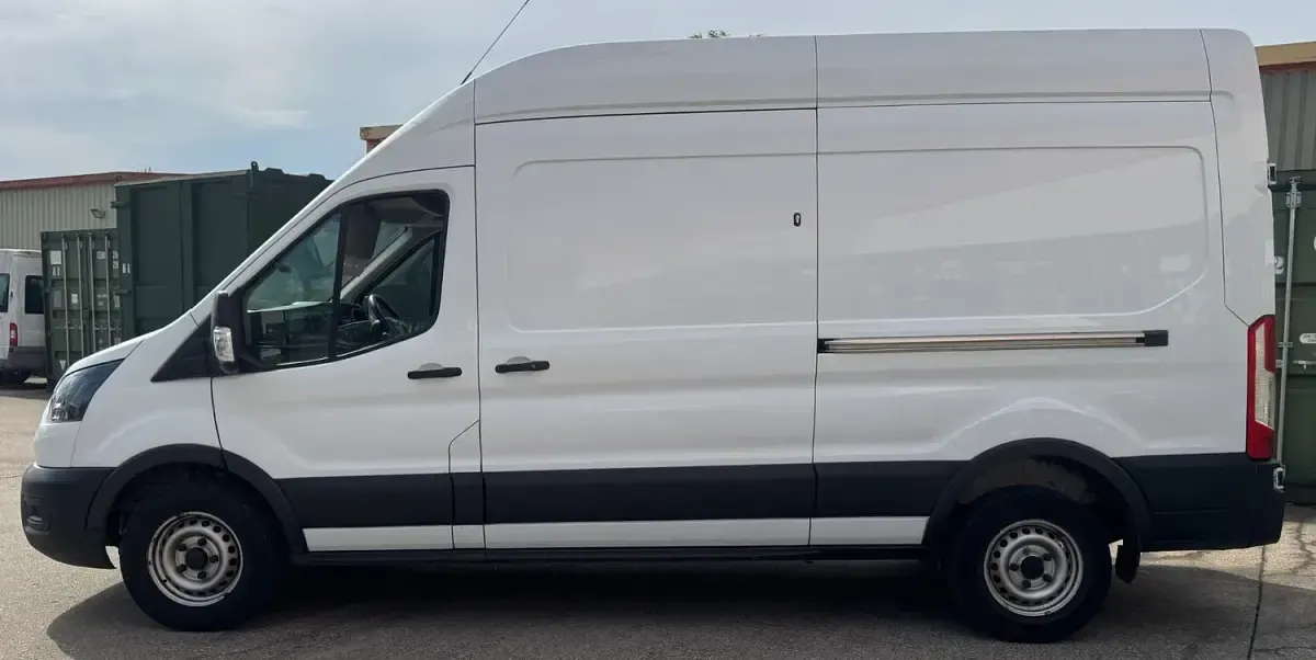 Used Ford Transit 130 HP (95 kW) 2021 White Van