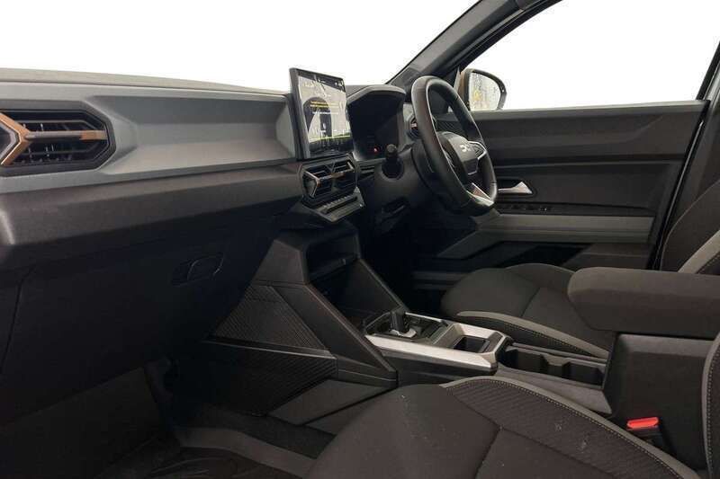 Image 2/4