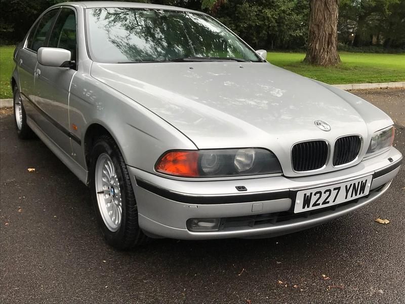 Used BMW 528 2000 Silver Sedan
