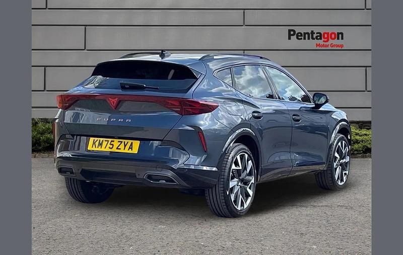 Used Cupra Formentor 147 HP (108 kW) 2025 Grey SUV
