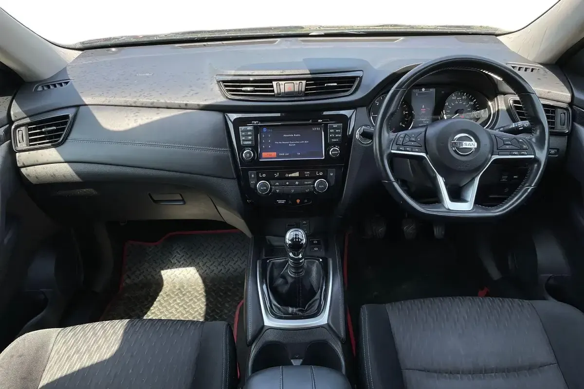 Used Nissan X-Trail N-Connecta 150 HP (110 kW) 2019 Black SUV
