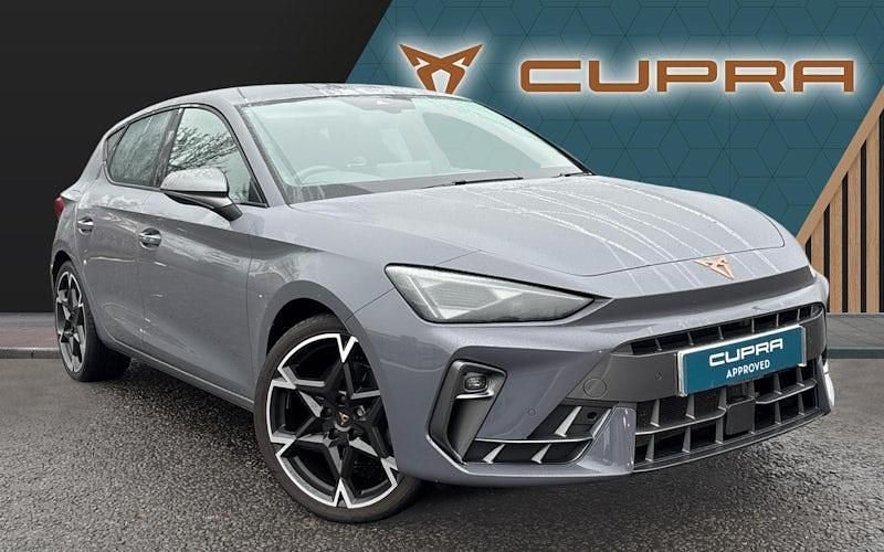 Used 2026 Cupra Leon Hatchback | £24,450 (Expensive) - Image 1/4
