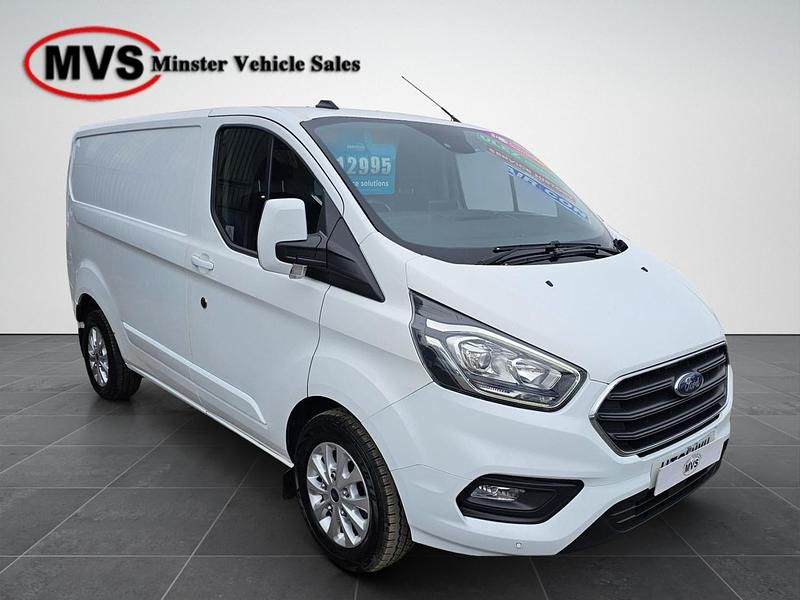 Used Ford Transit Custom Limited 130 HP (95 kW) 2021 White Van