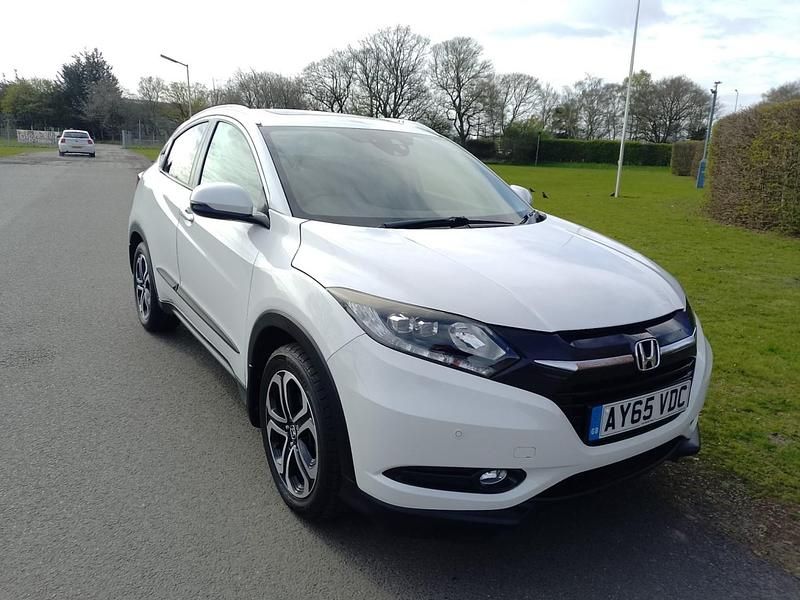 Used Honda HR-V EX 130 HP (95 kW) 2015 White SUV