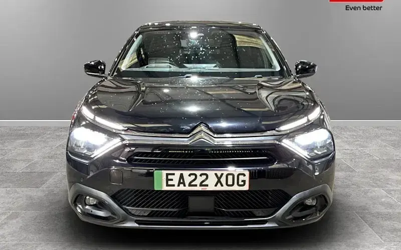 Used Citroën e-C4 Shine 100 kW (136 HP) 2023 Hatchback