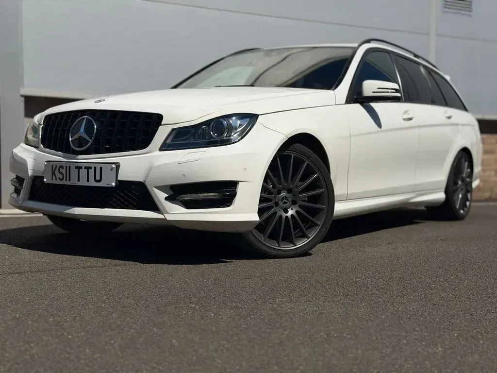 Used Mercedes C350 Sport Edition 2011 White Estate