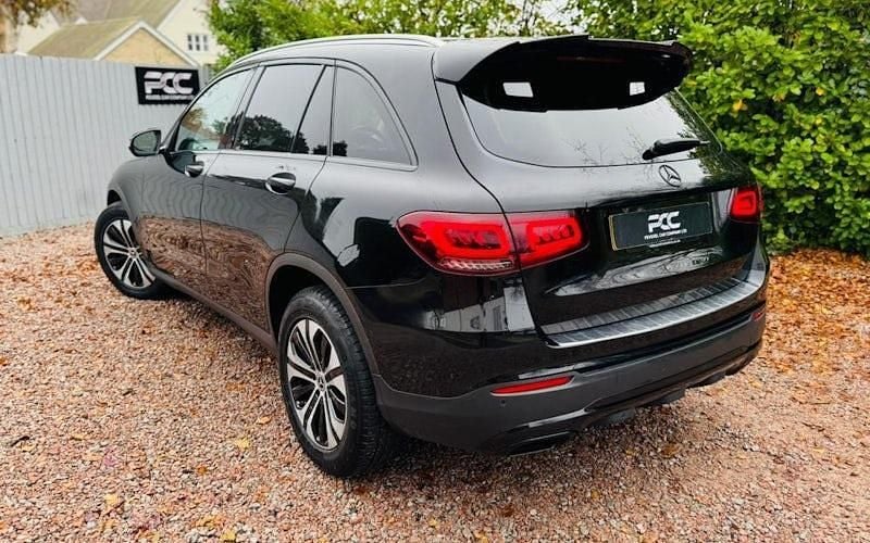 Used Mercedes GLC220 194 HP (142 kW) 2020 Estate