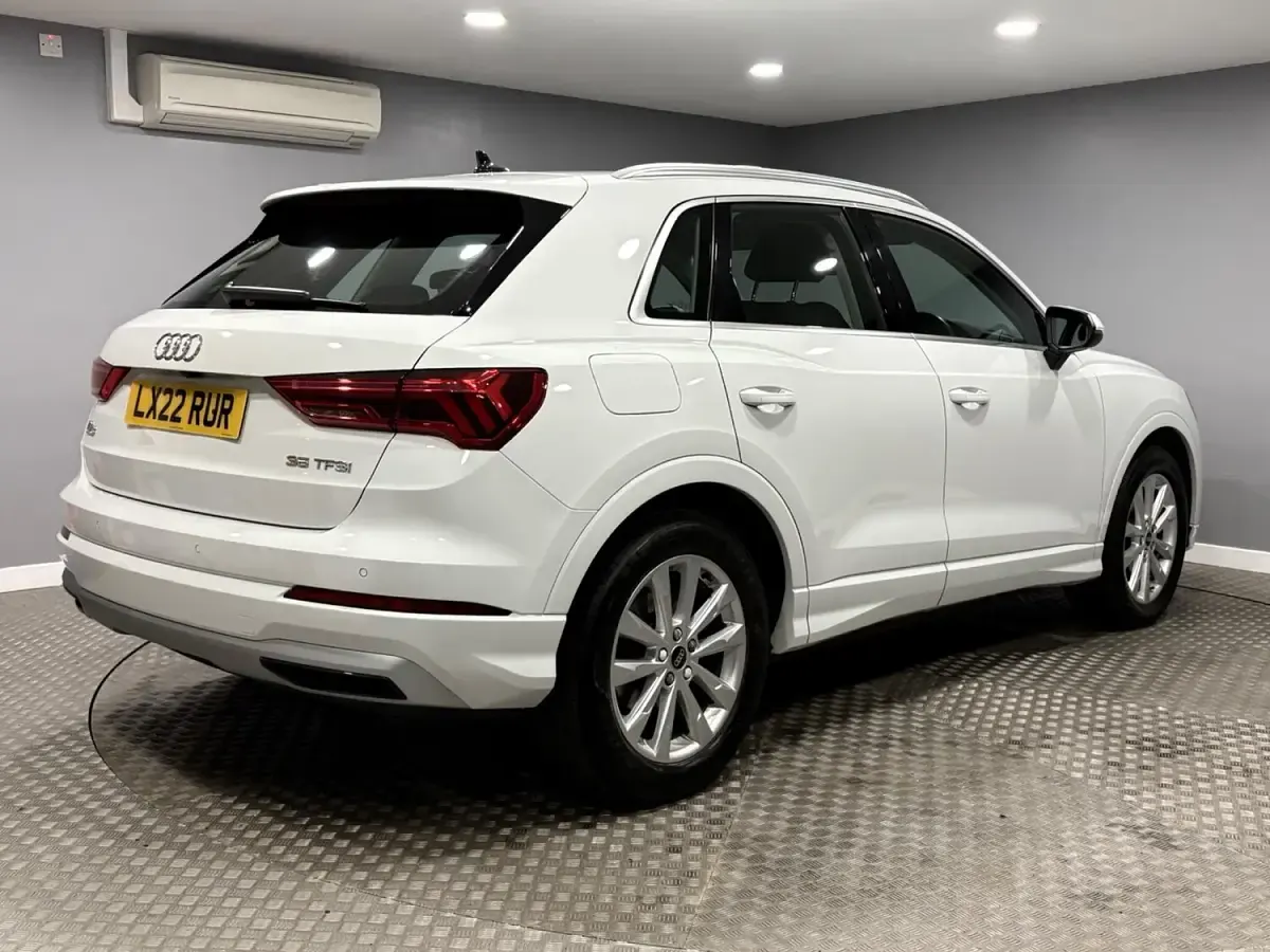 Used Audi Q3 Sport 150 HP (110 kW) 2022 White SUV