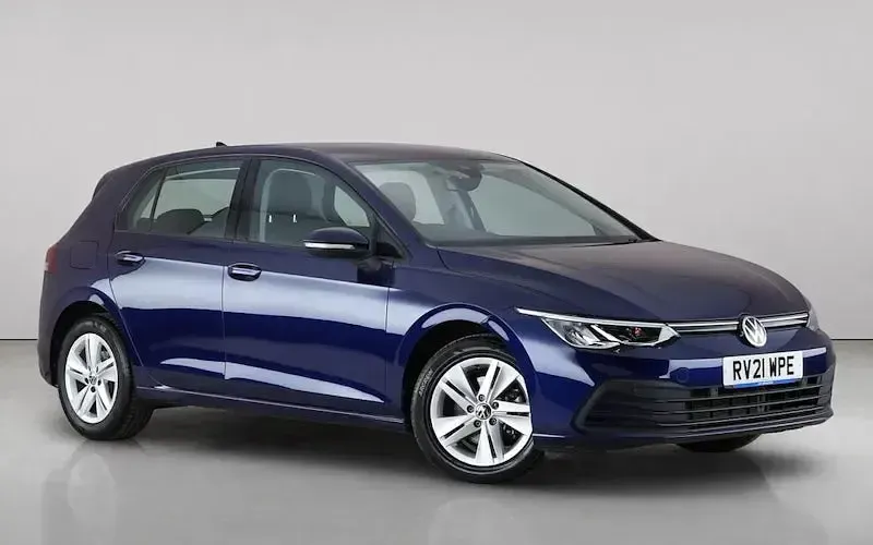 Used VW Golf VIII Life 150 HP (110 kW) 2023 Hatchback