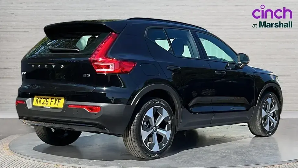 New Volvo XC40 Plus 163 HP (119 kW) 2026 Metallic  onyx black SUV