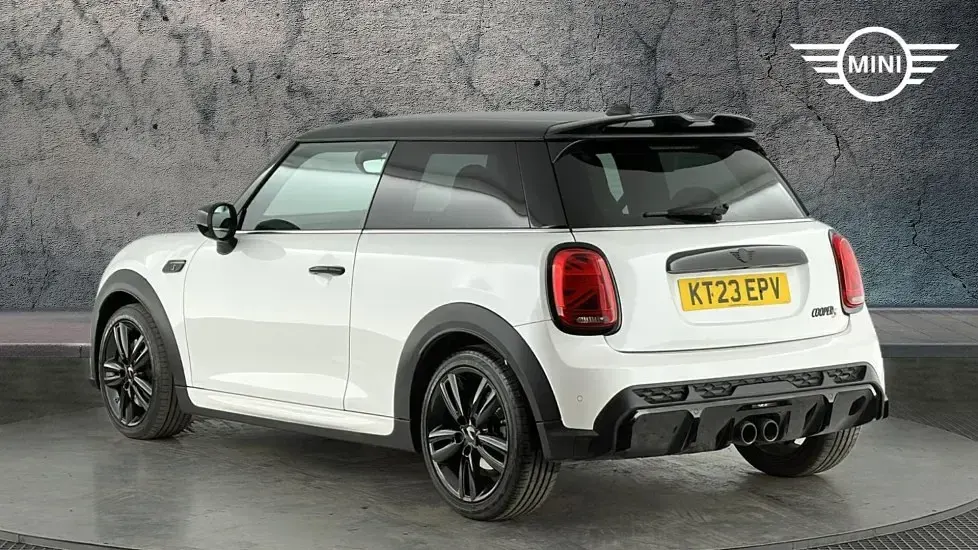 Used Mini Cooper S Hatch 176 HP (129 kW) 2023 White Hatchback