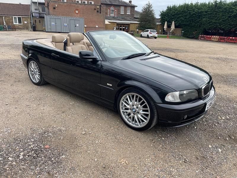 Black Used 2002 BMW 320 Cabriolet Cabriolet | £2,995 - Image 1/4