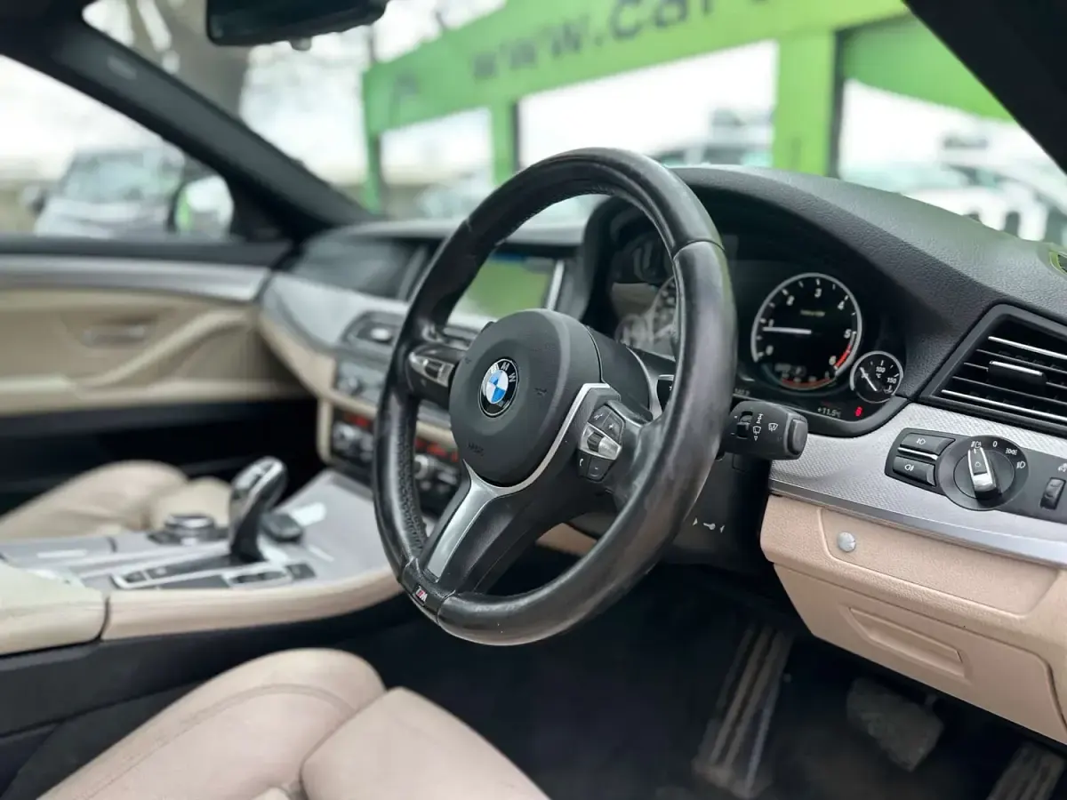 Used BMW 525 M Sport 218 HP (160 kW) 2015 Black Estate