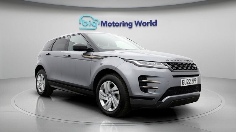 Used 2022 Land Rover Range Rover evoque R-Dynamic Hatchback | £23,700 (Super price) - Image 1/4