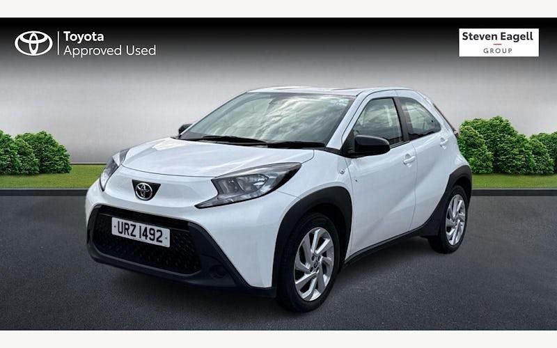 Used Toyota Aygo X PURE 72 HP (52 kW) 2025 SUV