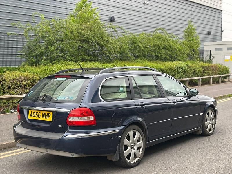 Used Jaguar X-type SE 155 HP (114 kW) 2006 Blue Estate