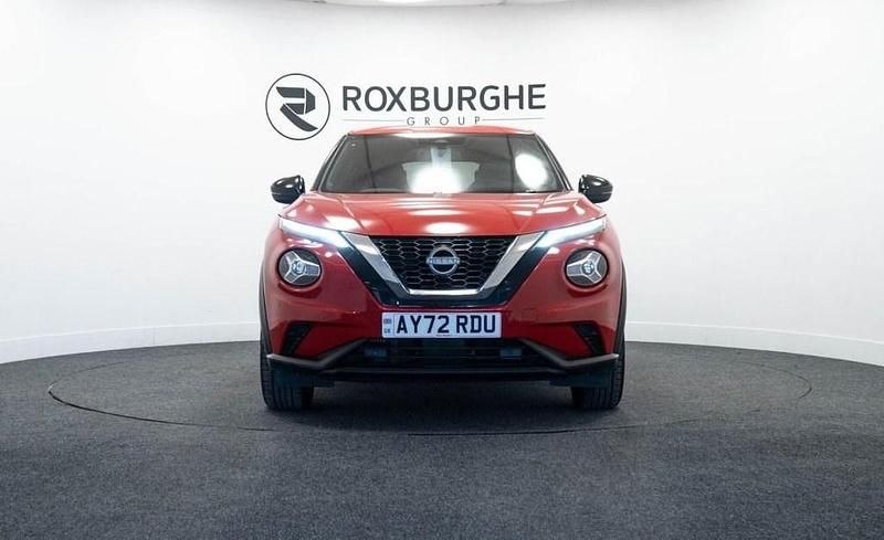 Used Nissan Juke N-Connecta 114 HP (83 kW) 2023 Red SUV