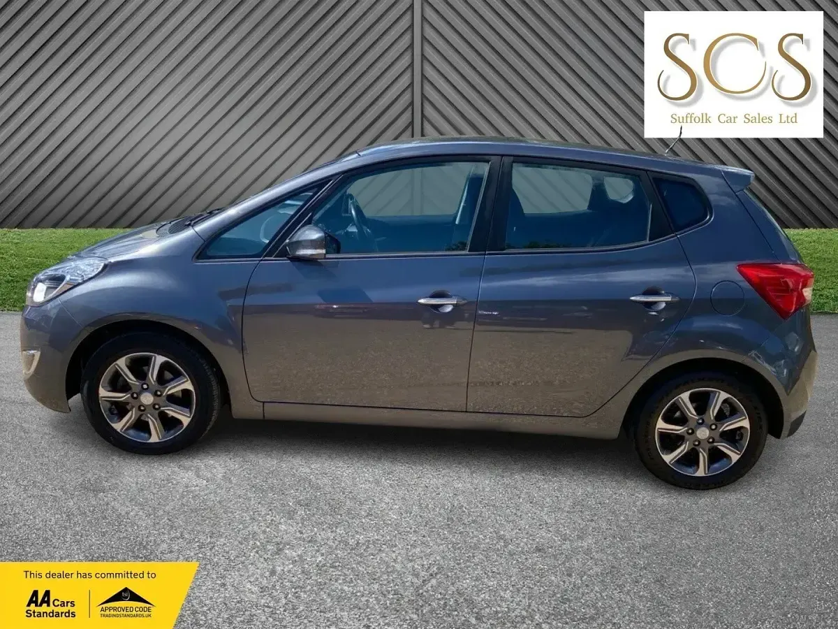 Used Hyundai ix20 SE 2018 Grey Hatchback