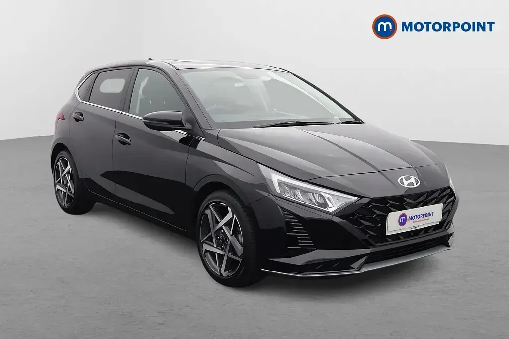 Käytetty Hyundai i20 Ultimate 101 HP (74 kW) 2025 Viistoperä