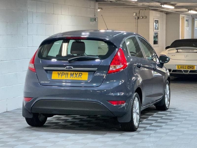 Used Ford Fiesta Zetec 2011 Grey Hatchback