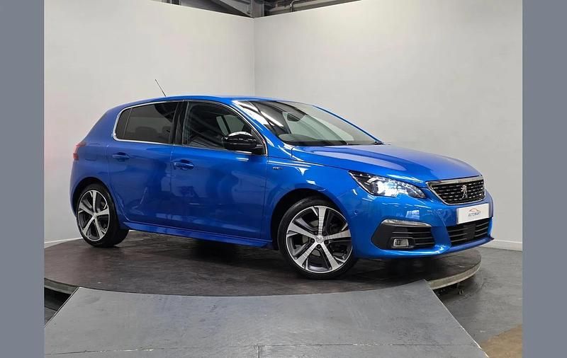 Used Peugeot 308 Premium 128 HP (94 kW) 2021 Blue Hatchback
