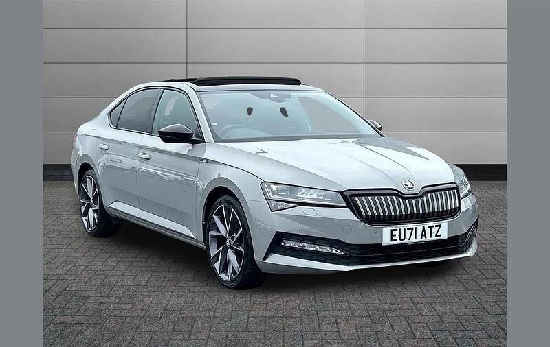 Used Skoda Superb SportlinePlus 214 HP (157 kW) 2021 Grey Hatchback