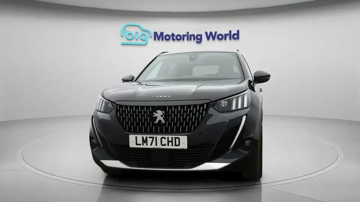 Used Peugeot 2008 GT 130 HP (95 kW) 2021 Black SUV
