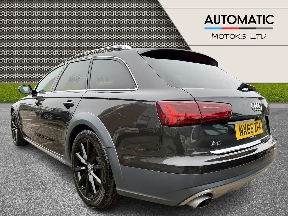 Used Audi A6 Allroad Design 272 HP (200 kW) 2015 Grey Estate