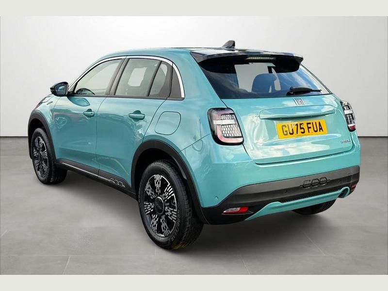 Used Fiat 600 S 99 HP (72 kW) 2025 Blue SUV