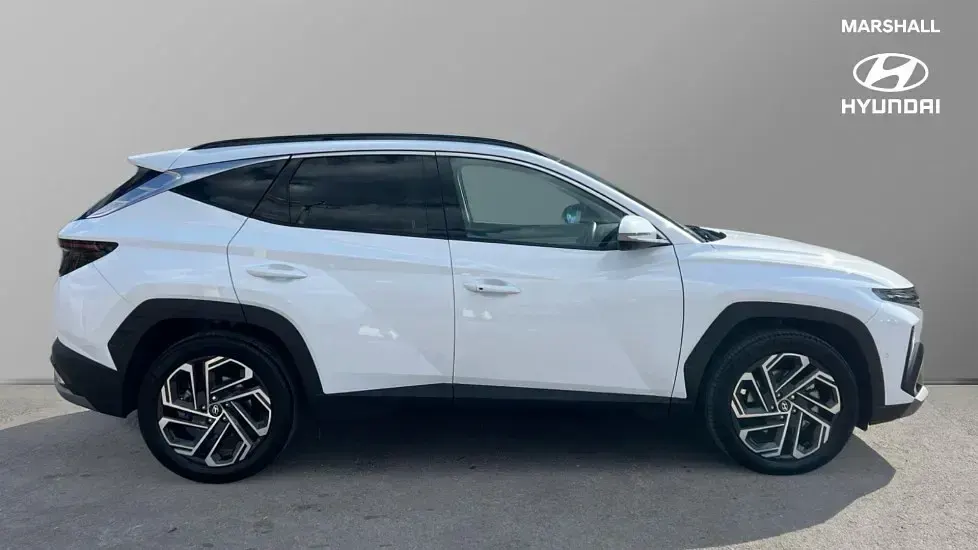 Used Hyundai Tucson Ultimate 239 HP (175 kW) 2026 White SUV