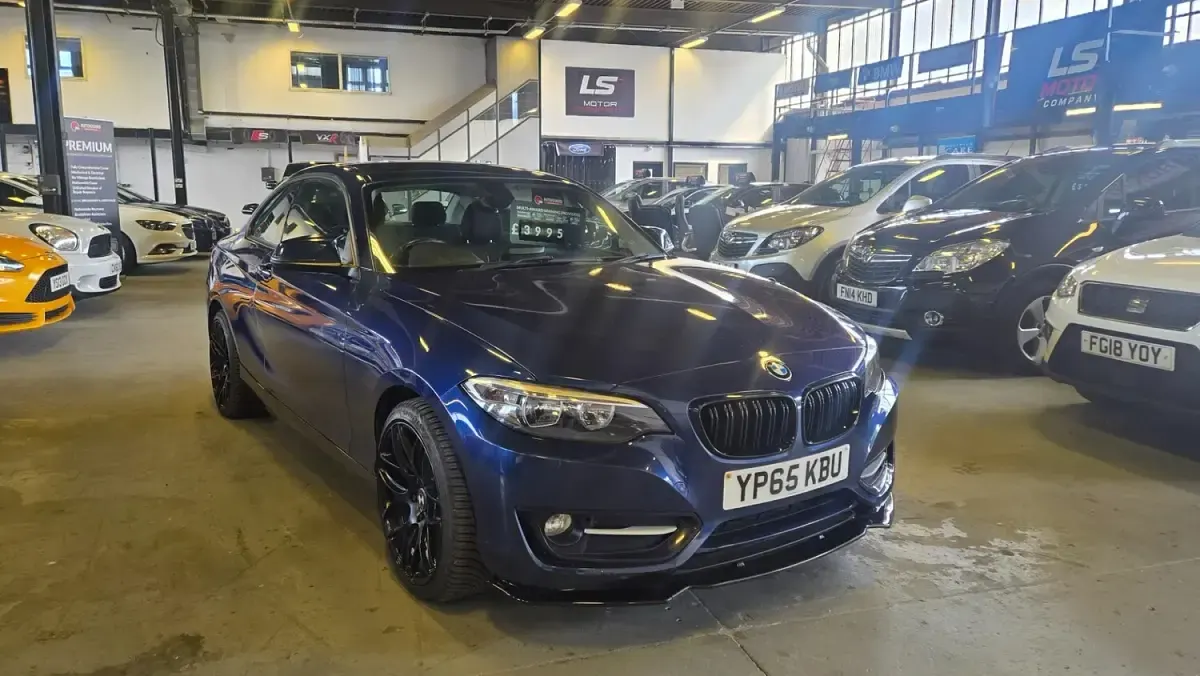 Used BMW 218 Sport Line 2015 Blue Coupe