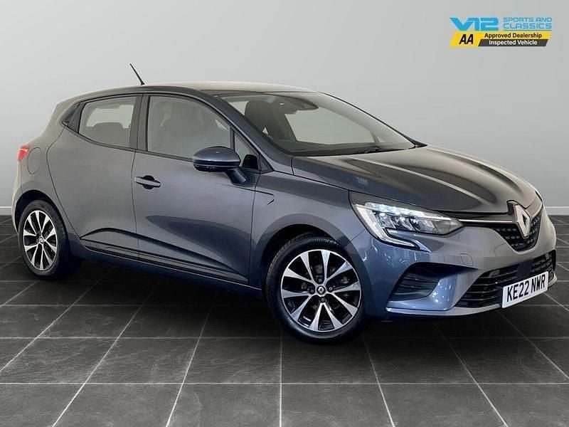 Grey Used 2022 Renault Clio V Iconic Hatchback | £11,595 (Good price) - Image 1/2