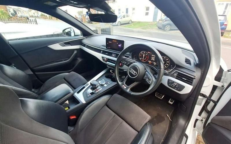 Used Audi A4 S-Line 190 HP (139 kW) 2017 White Estate