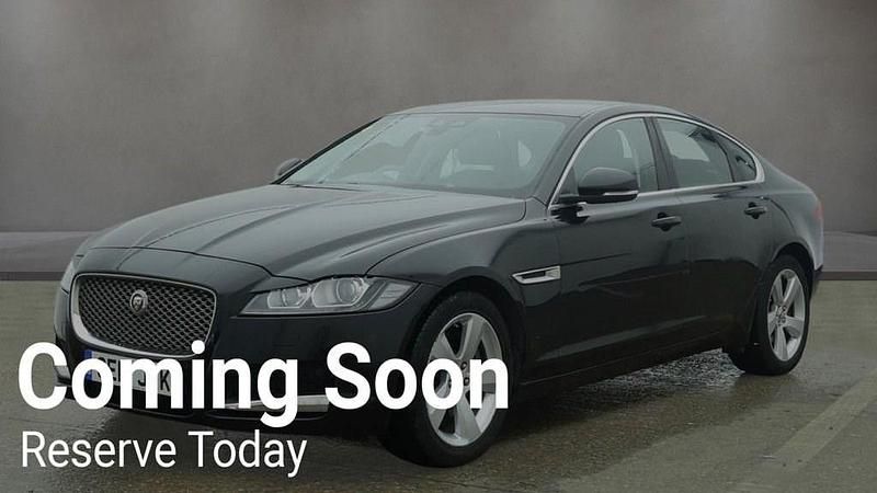 Used Jaguar XF Portfolio 180 HP (132 kW) 2016 Black Sedan