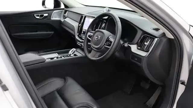 Used Volvo XC60 Ultra 250 HP (183 kW) 2025 SUV