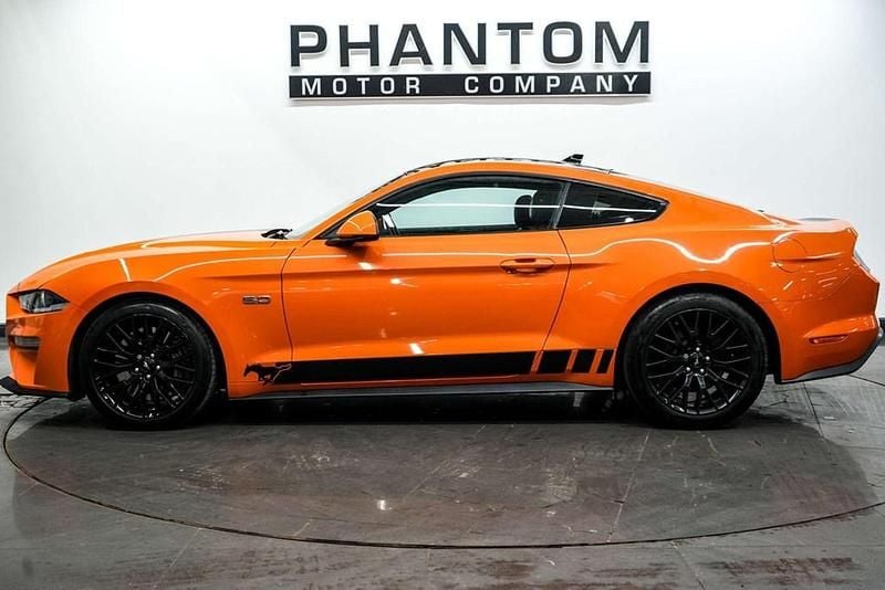 Used Ford Mustang GT Fastback 450 HP (330 kW) 2021 Orange Coupe